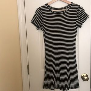 brandy melville t-shirt dress one size